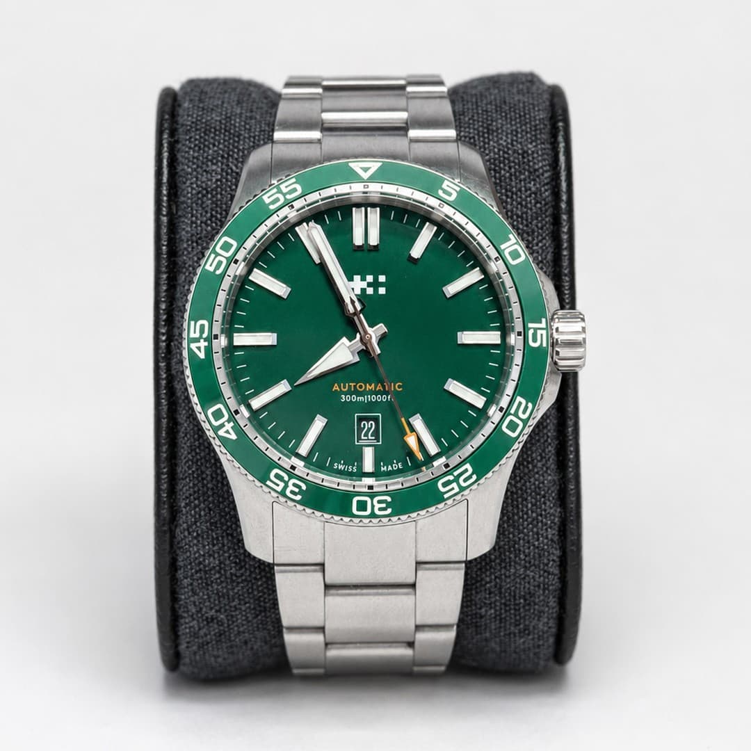 Christopher Ward C60 Trident Pro 300